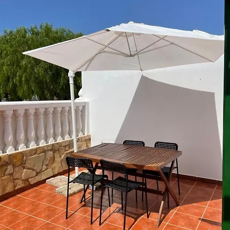 Paradiso Canario Daire *